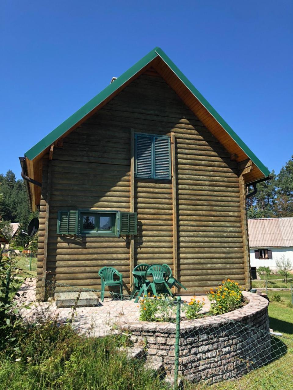 דירות זבליאק Kuca U Borju - House In Pines מראה חיצוני תמונה